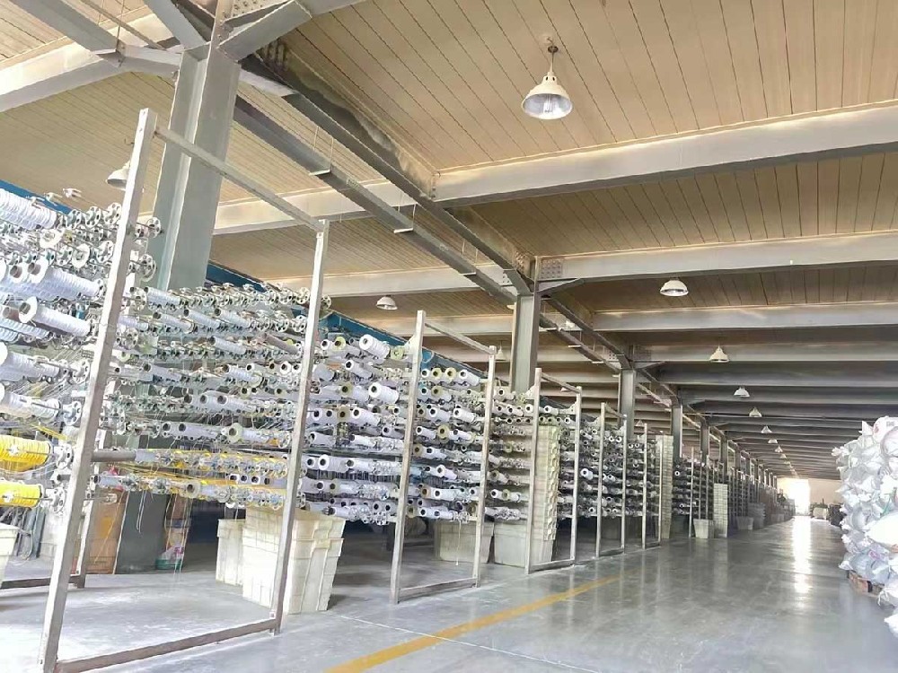 廠（chǎng）容廠貌